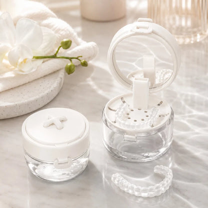 💧Portable Retainer and Denture Cleaning Case with Magnetic Lifting Tray